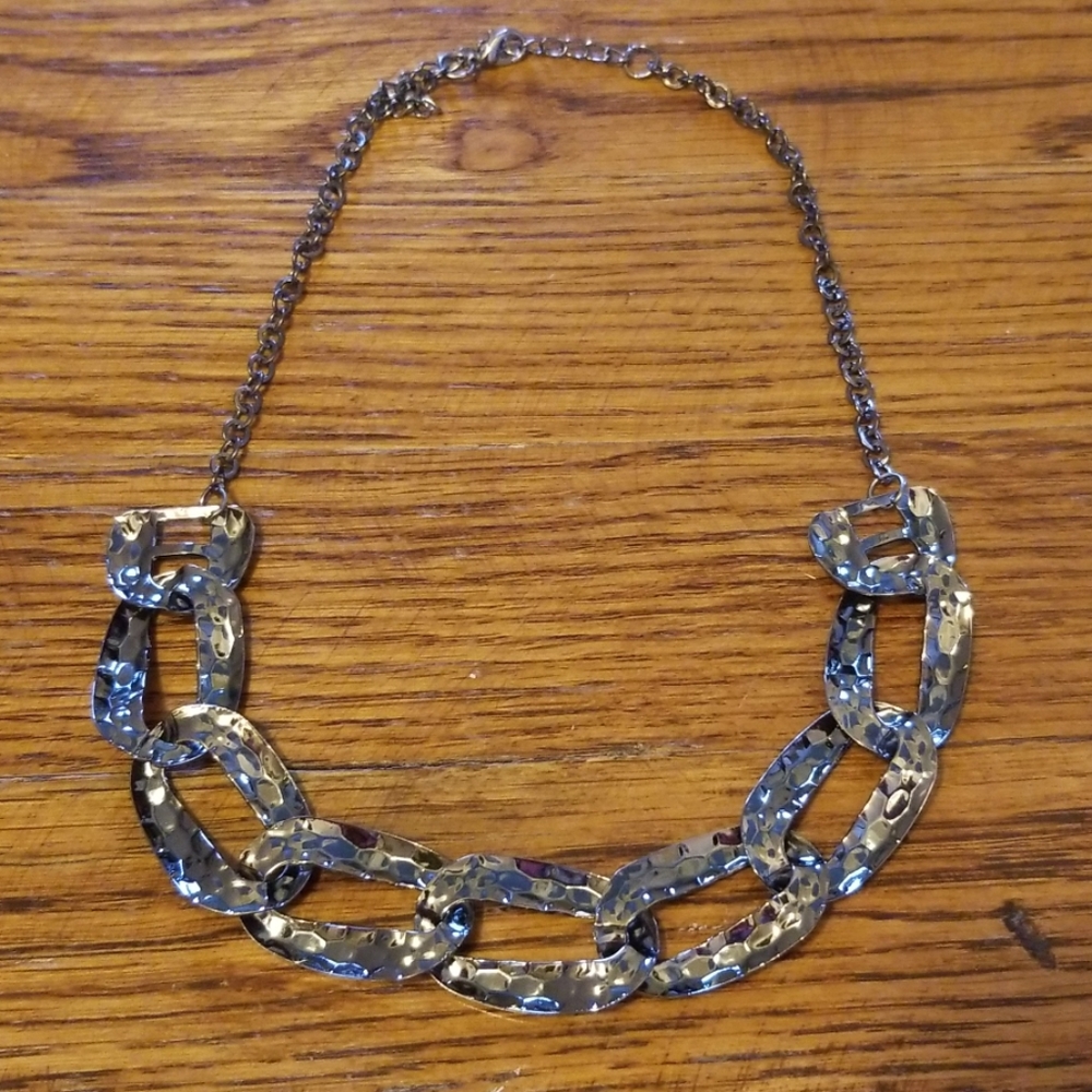 Metal Necklace